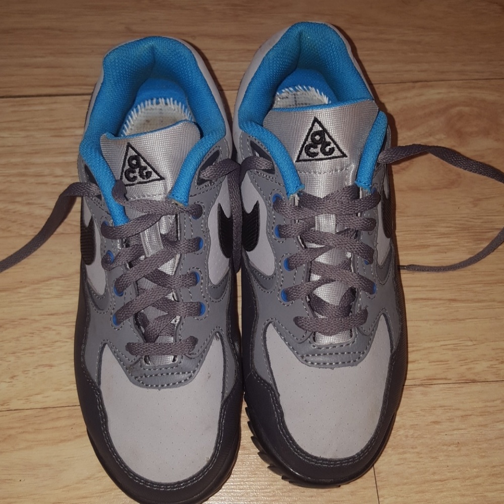 NIKE ACG